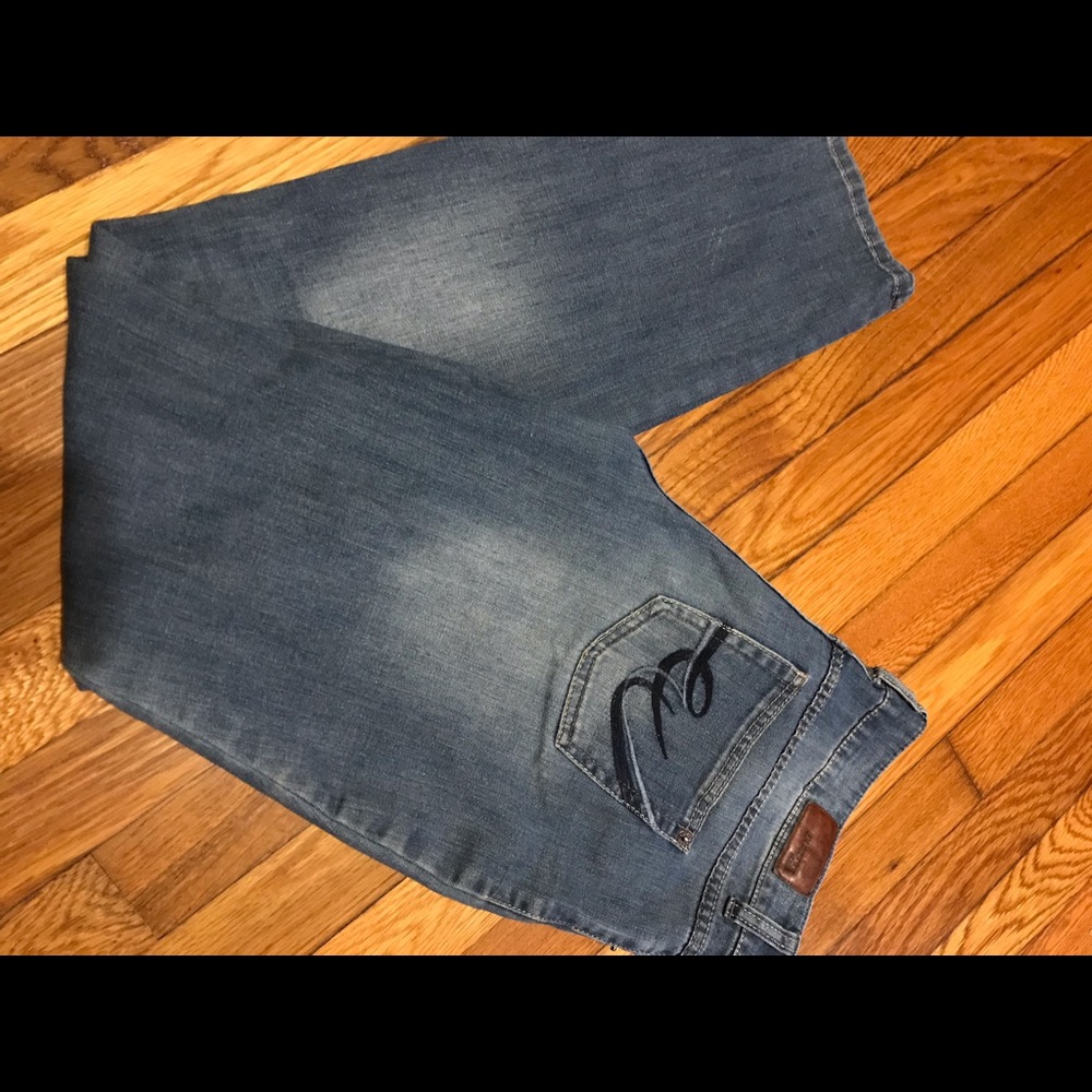 Express Jeans - Picture 2 of 7